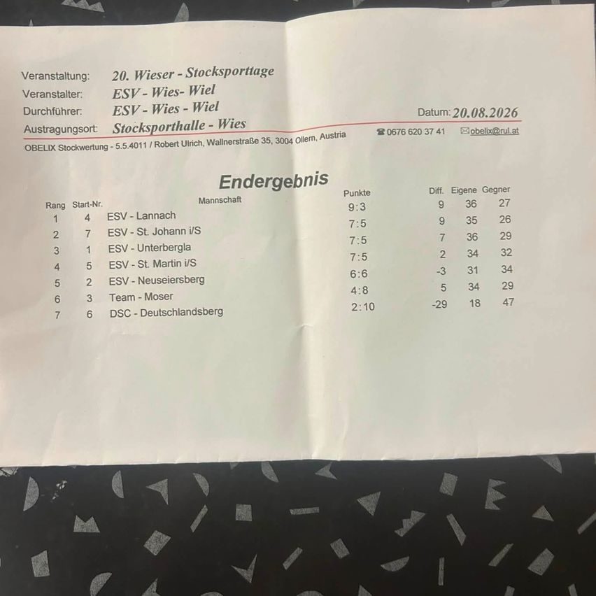 Ein Ergebnisblatt eines Sportereignisses mit dem Titel 'Endergebnis' listet Teams mit ihren Punkten, Differenzen und Gegnern auf. Die Veranstaltung ist der 20. Wiesr-Stocksporttage, der am 20. August 2026 stattfindet.
