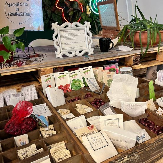 Bild enthält, Document, Receipt, Text, Plant, First Aid, Business Card, Paper, Cheese, Food