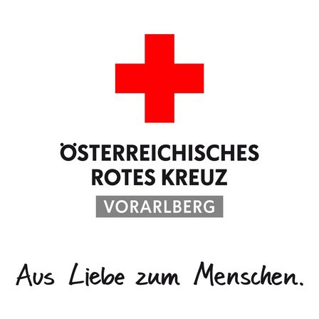 Ein weißer Hintergrund mit einem roten Kreuzsymbol und dem Text 'Osterreichisches Rotes Kreuz Vorarlberg'. Darunter steht der Text 'Aus Liebe zum Menschen'.