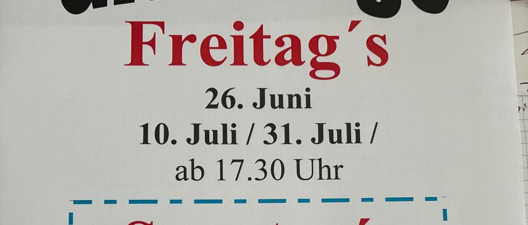Der Plakat zeigt Grilltage für Freitag und Sonntag mit Daten und Uhrzeiten in Juni, Juli und August. Zeiten sind 17:30 und 11:15. Veranstaltungsort ist Sasstalerhof/Familie Jobstl.