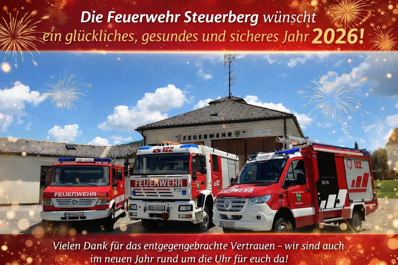 Ein Poster zeigt drei Feuerwehrfahrzeuge vor einer Feuerwache mit Feuerwerk am Himmel. Es steht: 'Die Feuerwehr Steurberg wünscht Ihnen ein glückliches, gesundes und sicheres Jahr 2023.'