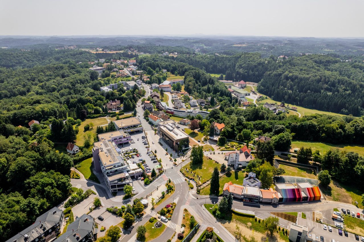Luftbild Laßnitzhöhe, Häuser, Straßen