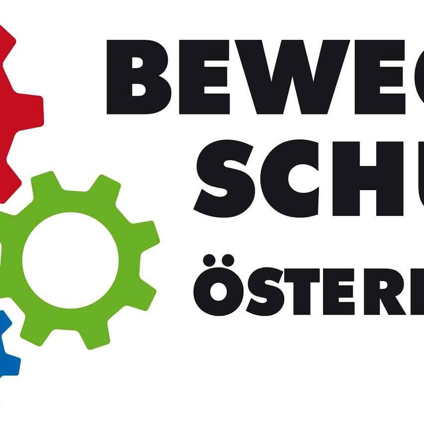 Ein Logo mit dem Text 'BEWECH SCH ÖSTER', das drei Zahnräder in rot, grün und blau zeigt.