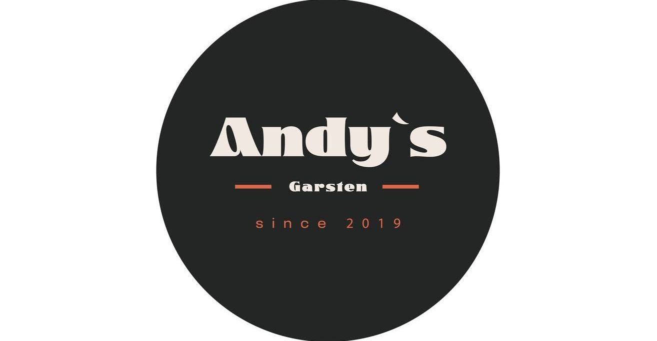 Rundes Logo für Andy's Gasteien, gegründet seit 2019. Das Logo zeigt den Namen 'Andy's' in Weiß auf schwarzem Hintergrund. Darunter steht in kleinerem Schriftgrad 'Garsteien seit 2019.'