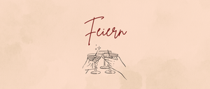Eine Illustration zeigt drei Hände, die Martini-Gläser zum Anstoßen halten, mit dem Wort 'Feiern' darüber.