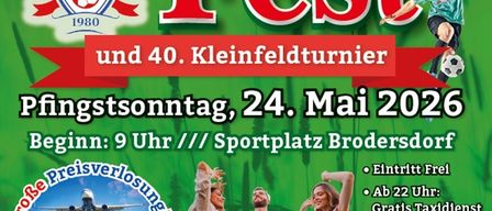 Plakat für das FC Geiger Fest mit einem Fußballspieler, der einen Ball tritt. Die Veranstaltung umfasst einen Flugpreis, einen Wellness-Hotelaufenthalt und eine Outdoor-Grillküche. Eintritt frei, beginnt um 9 Uhr am 24. Mai 2026.