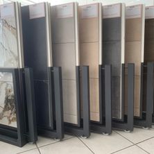 Bild enthält, Furniture, Appliance, Device, Electrical Device, Refrigerator