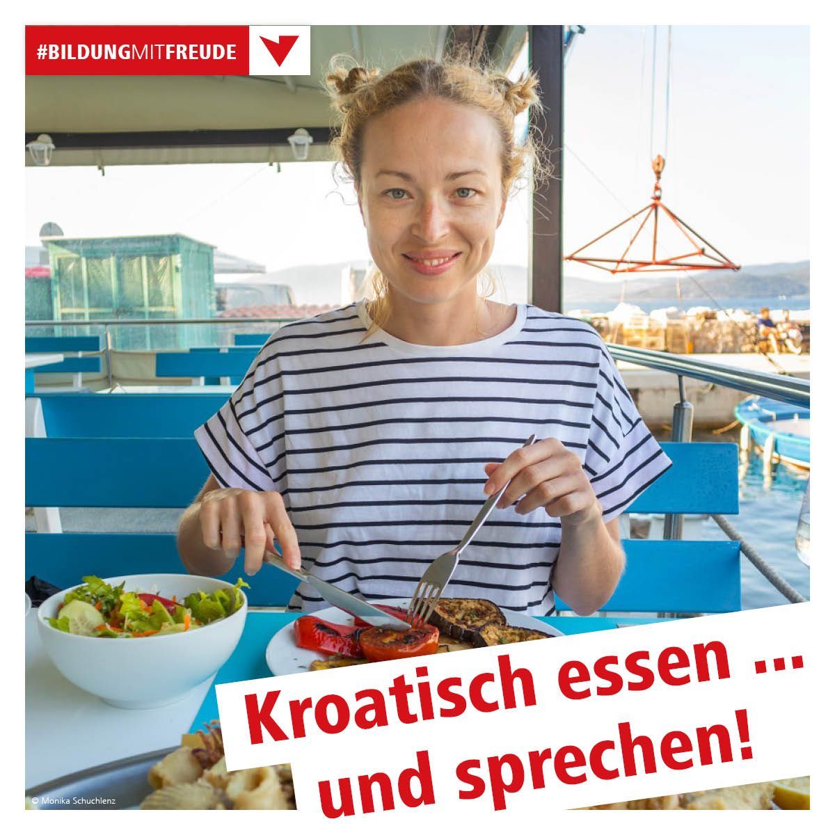 Bild enthält, Lunch, Meal, Cutlery, Photography, Portrait, Cafeteria, Indoors, Restaurant, Fork, Dish