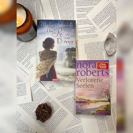 Bild enthält, Advertisement, Poster, Publication, Adult, Female, Person, Woman, Book, Business Card, Text