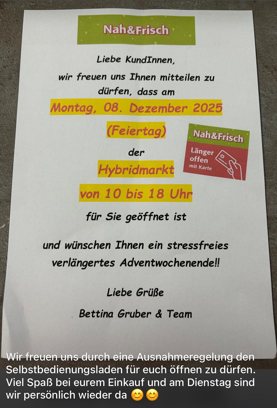 A flyer announces the opening of a hybrid market on December 8, 2025, a holiday. It will be open from 10 am to 6 pm. A sticker shows 'Food & Fresh' with a card icon.