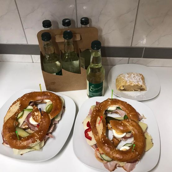 Food, Food Presentation, Brunch, Plate, Bread