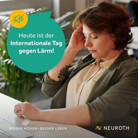 Bild enthält, Adult, Female, Person, Woman, Photography, Face, Head, Portrait, Laptop, Tattoo