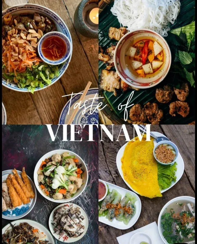 Eine Collage vietnamesischer Gerichte, darunter Salat, Suppe und frittiertes Essen, auf einem Holztisch mit den Worten 'Geschmack von Vietnam'.