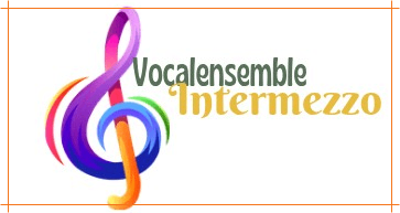 Ein farbenfrohes Musiknotensymbol mit den Worten 'Vocalensemble Intermezzo' in einer stilisierten Schrift, mit Regenbogenfarben auf weißem Hintergrund.