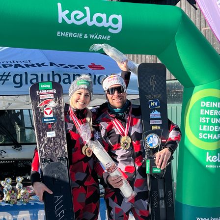 Bild enthält, Celebrating, Person, Adult, Male, Man, Female, Woman, People, Face, Happy