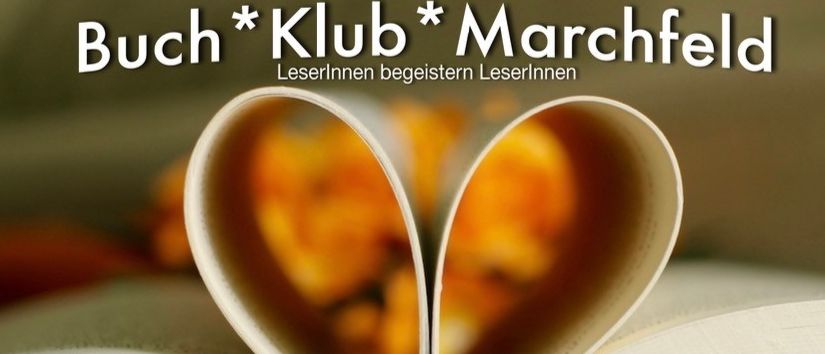 Ein offenes Buch mit einer herzförmigen Aussparung in der Mitte. Datum auf der linken Seite und eine Website in der unteren rechten Ecke.