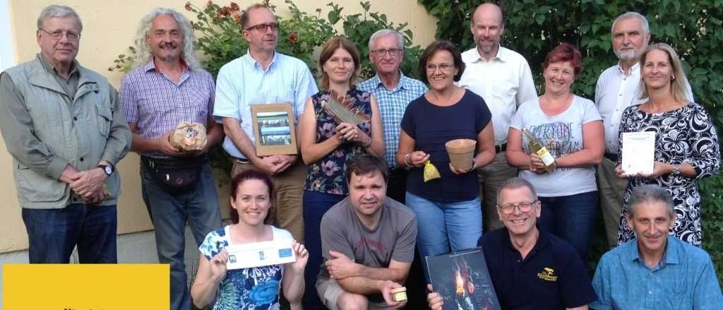 Bild enthält, People, Person, Pants, Photography, Portrait, T-Shirt, Jeans, Adult, Male, Man