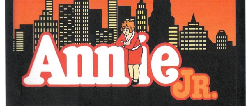 Plakat für das Theaterstück 'Annie Jr.' im Festsaal Wöllersdorf am 16. und 17. April 2026, jeweils um 18 Uhr.