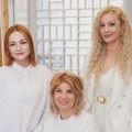 Blonde, Hair, Person, Brown Hair, Head, Smile, Groupshot, Clothing, Coat, Blouse