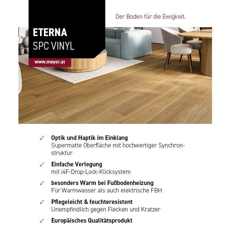 Eine Werbung für Eterina SPC Vinylboden zeigt einen modernen Raum mit Holzböden, Möbeln und einem Tisch. Merkmale sind optische und haptische Ähnlichkeit, supermatte Oberfläche, einfache Installation und Eignung für Fußbodenheizung.