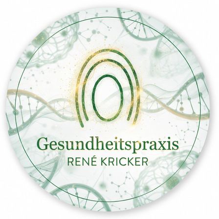 Ein rundes Logo mit einem DNA-Helix-Design und goldenen Highlights, das den Text 'Gesundheitspraxis Rene Krickker' in Schwarz zeigt.