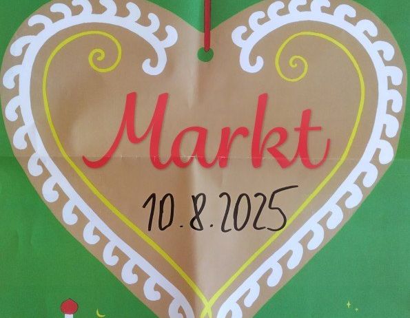 Ein Plakat für einen Markt in St. Lorenzen am Wechsel, geplant für den 10. August 2025, zeigt ein herzförmiges Design mit dekorativen Elementen und Illustrationen von Gebäuden und Kindern.