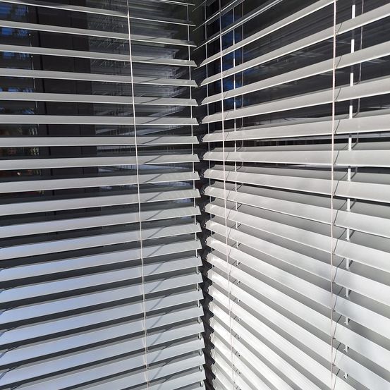 Curtain, Home Decor, Window Shade, Architecture, Building, Window