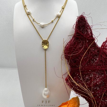 Bild enthält, Accessories, Pendant, Jewelry, Necklace