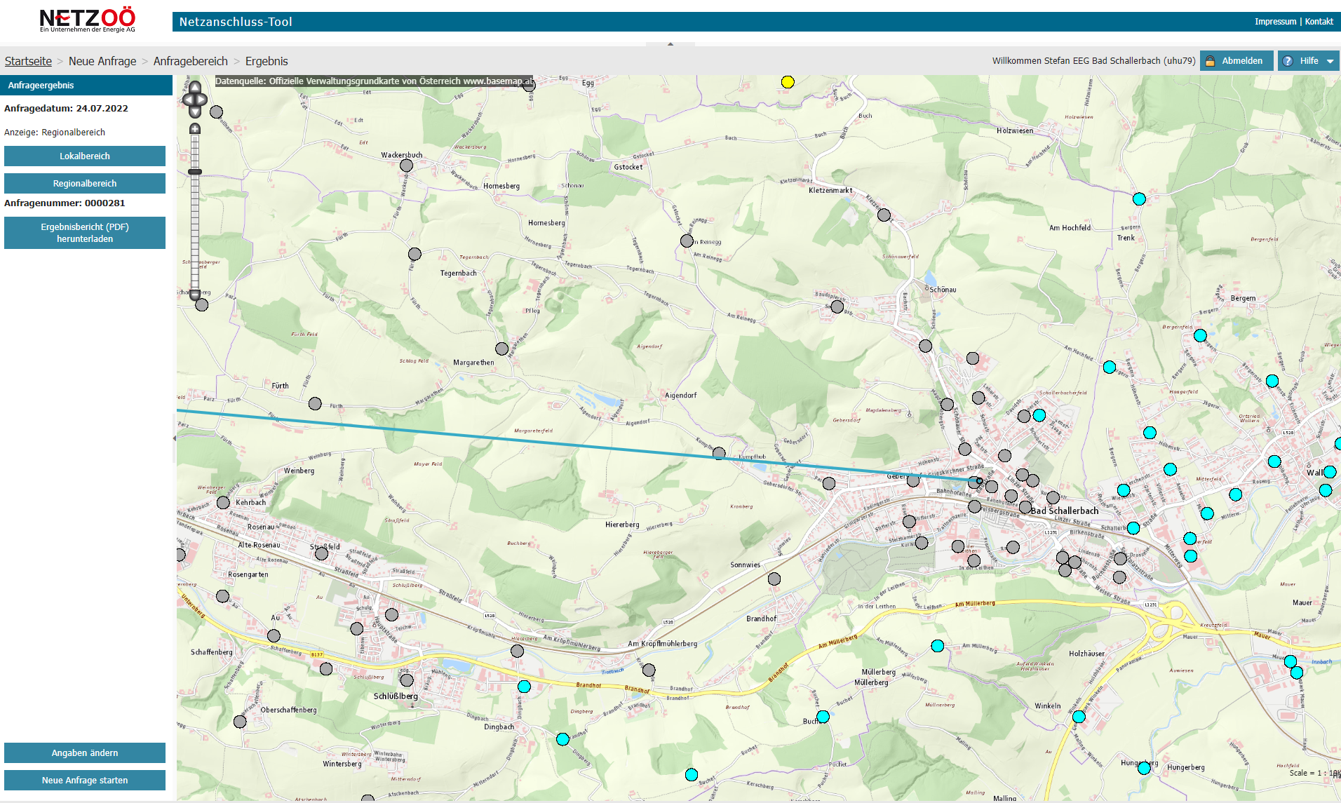 Eine Karte mit verschiedenen Orten, die mit Kreisen markiert sind, einschließlich eines hervorgehobenen Bereichs mit einer gelben Linie und einem gelben Punkt. Die Karte enthält Beschriftungen für Straßen, Städte und geografische Merkmale.