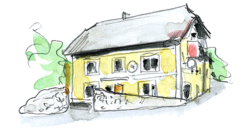 Eine handgezeichnete Illustration eines gelben Hauses mit grauem Dach, mit mehreren Fenstern und einer Uhr über dem Eingang. Das Haus ist von Grünpflanzen und einem kleinen Felsen umgeben.
