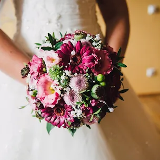 Bild enthält, Flower, Flower Arrangement, Flower Bouquet, Plant, Art, Floral Design, Graphics, Pattern