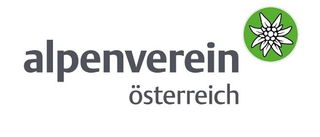 Das Logo des Alpenvereins Osterreich zeigt eine stilisierte weisse Blume mit gruenen Blaettern in einem gruenen Kreis, begleitet von dem Text 'alpenverein osterreich' in einer fetten, serifenlosen Schrift.