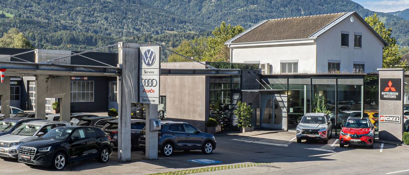 Bild enthält, Car, Car Dealership, Transportation, Vehicle, Outdoors, Gas Pump, Machine, Pump, Wheel