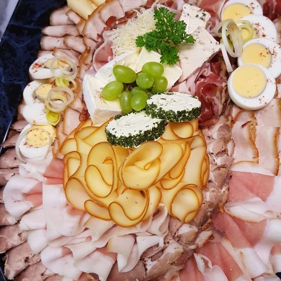 Bild enthält, Food, Food Presentation, Brunch, Meat, Pork