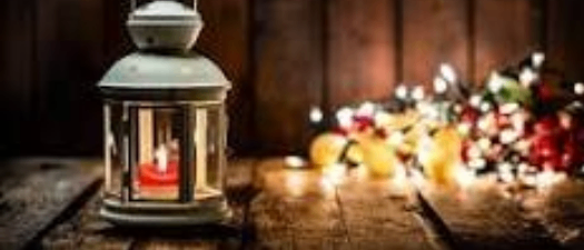 Bild enthält, Lamp, Lantern