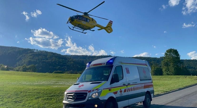 C433B672-B1F4-4D0C-A17D-80F3744517C6