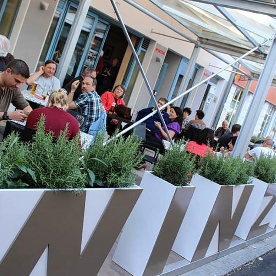 Winzig Extra Large | CITIES