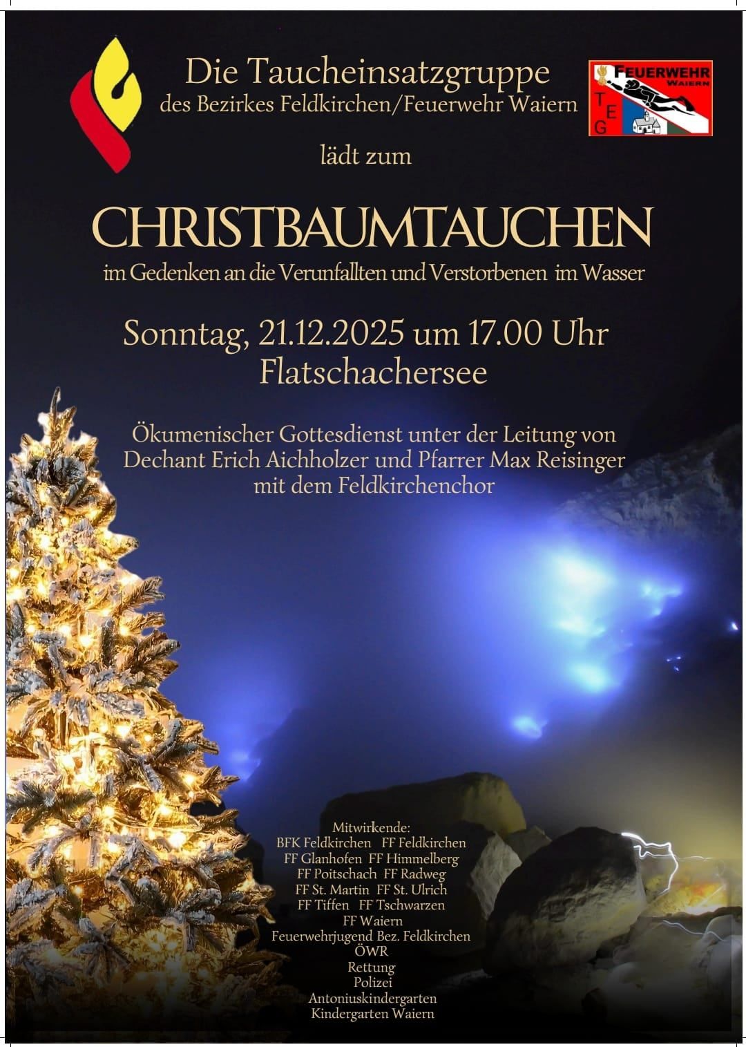 Plakat für die Weihnachtsbaumweihe am Flatschachersee, Sonntag, 21.12.2025 um 17.00 Uhr. Geführt von Feldkirchen und unter der Leitung von Dechant Erich Aichholzer und Pfarrer Max Reisinger. Zeigt einen leuchtenden Weihnachtsbaum und einen blau beleuchteten Nachthimmel.