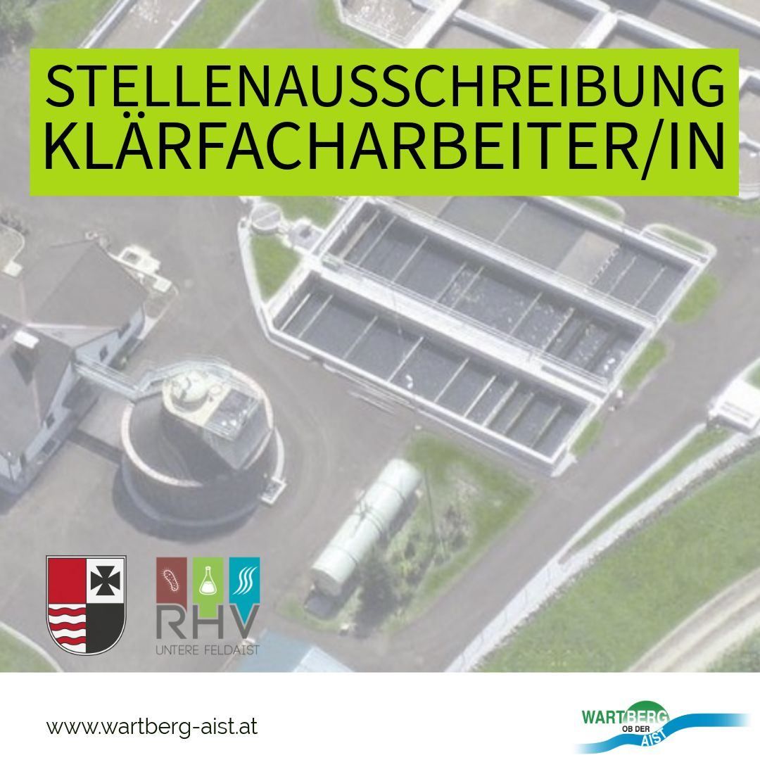 An aerial view of a wastewater treatment plant with the text 'STELLENAUSSCHREIBUNG KLARFACHARBEITER/IN'. Logos and a website address are displayed at the bottom.