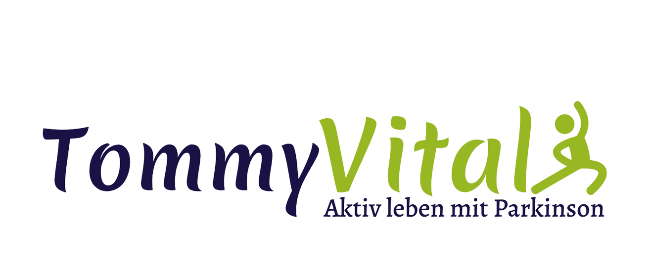 Das Logo für 'mmyVita' zeigt den Text 'Aktiv leben mit P' in einer modernen Schrift, wobei 'mmy' in Blau und 'Vita' in Grün ist.