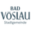 Bad Vöslau-Logo. Auf schwarzem Hintergrund mit weißem Text steht 'BAD VOSLAUE Stadtgemeinde', vermutlich der Name einer Stadt oder Gemeinde in Deutschland.
