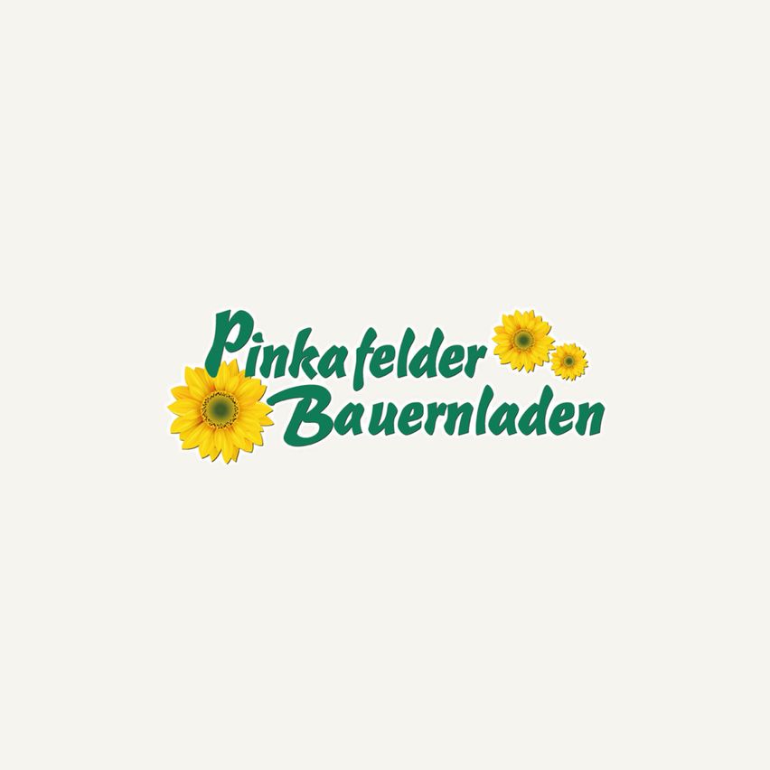 Das Logo für Pinkafelder Bauernladen, mit drei gelben Sonnenblumen in grünem Text auf weißem Hintergrund.