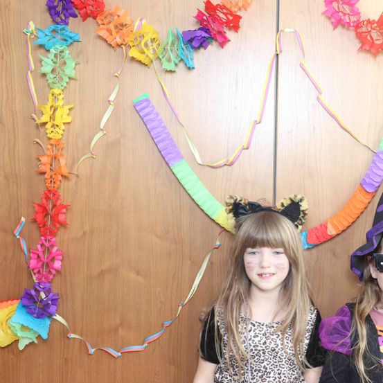 Bild enthält, Hat, Purple, Face, Person, Photography, Portrait, Child, Female, Girl, Sunglasses