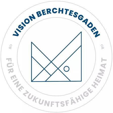 Das runde Logo zeigt oben die Worte 'Vision Berchtold', in der Mitte ein geometrisches Design und unten 'Für eine zukunftsfähige Heimat'.