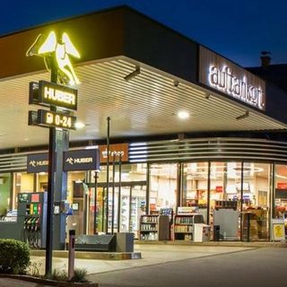 Bild von Tankstelle Huber Shop & Reifenhandel