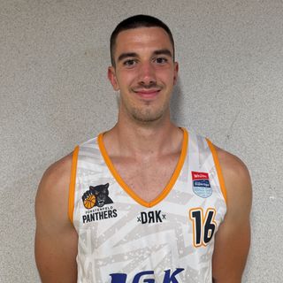 Bild von #16 Martin Horváth