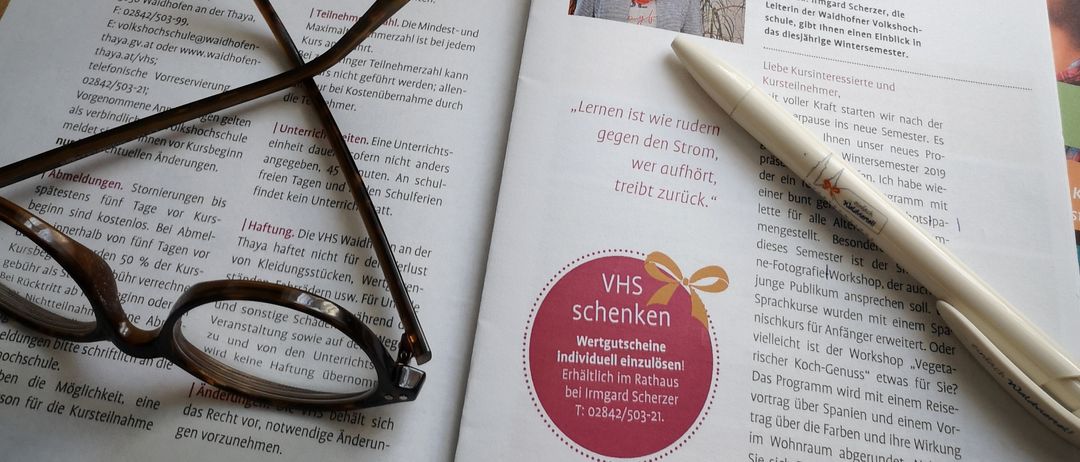 VHS Waidhofen an der Thaya-Logo