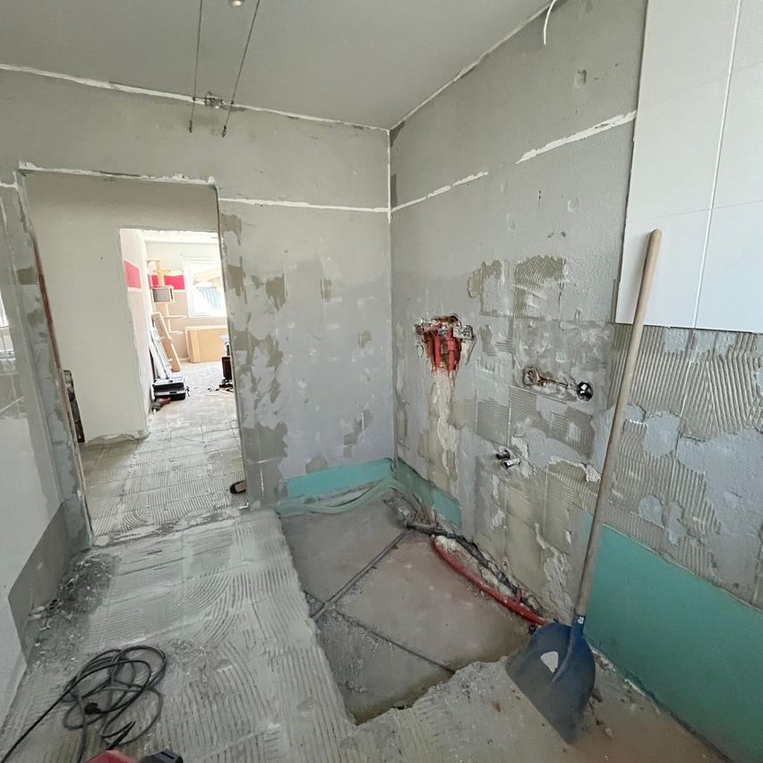 Bild enthält, Device, Shovel, Tool, Home Renovation Work