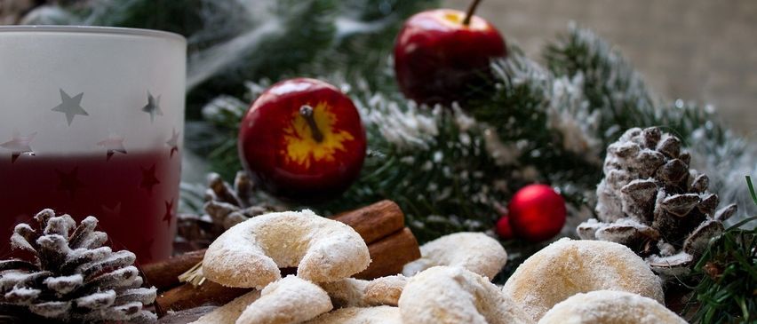 Bild enthält, Apple, Food, Fruit, Plant, Produce, Cup, Sweets