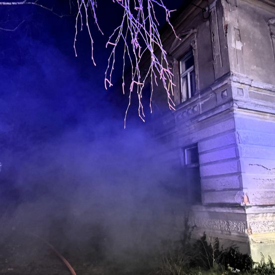 Bild enthält, Nature, Outdoors, Weather, Architecture, Building, Fog